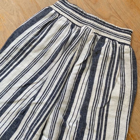 LAND ‘N SEA Wide Leg Striped Linen Blend Ankle Pants - Picture 6 of 11
